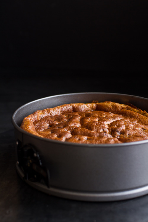 sweetoothgirl:   Incredibly Gooey Collapsing Chocolate Bourbon Pecan Pie Custard Cake  