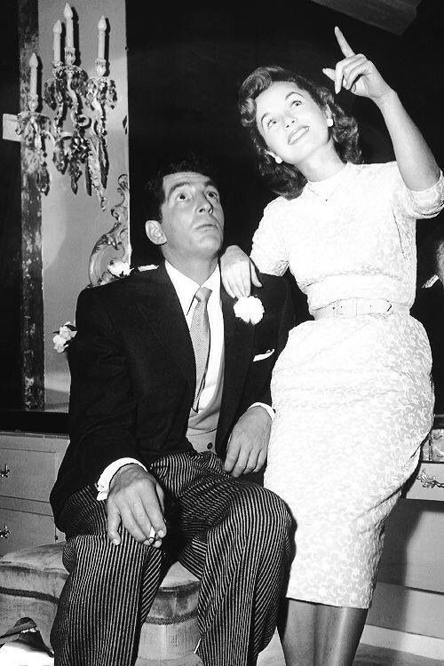 theniftyfifties:  Dean Martin and Debbie Reynolds 