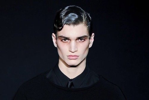 raymondgee:  homme—models:  Alexander Ferrario   perfect. i bet he never has a problem waking up in the morning. :(
