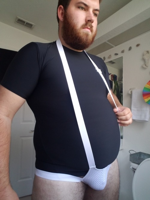 Porn Pics manly-in-training:    ⚪⚫  Skin  Tight