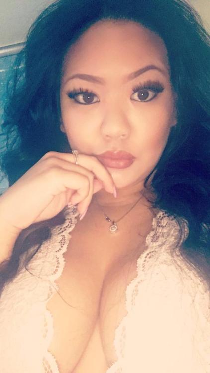 latinasforlife: leoloveslatinas