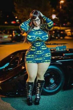 xlsize:  Plus Size Model In A Batman Outfit.