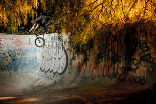 digbmxmag: Chester Blacksmith.  Photo: Andrew White digbmx.com | Scratch The Surface