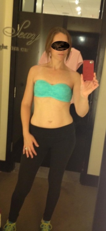 throwback thursday to an older dressing room selfie!  you like it marioandjulia.tumblr.com?