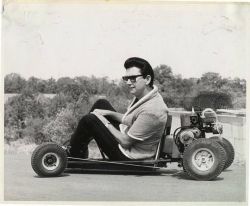 rockincountryblues:Roy Orbison doing karting 