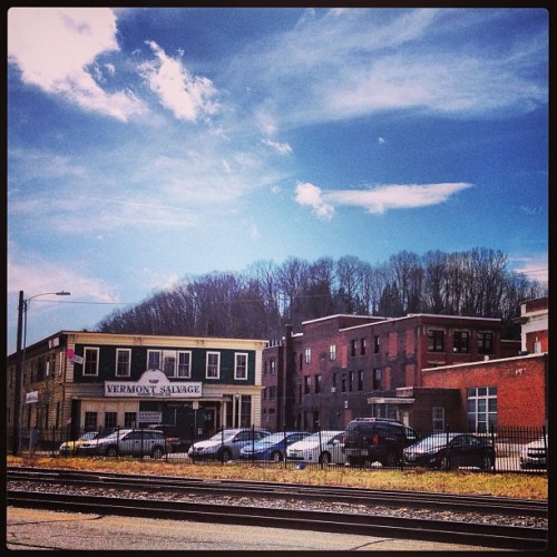 Its Too Beautiful To Be Inside Today.Too Bad It's Thesis Crunch.