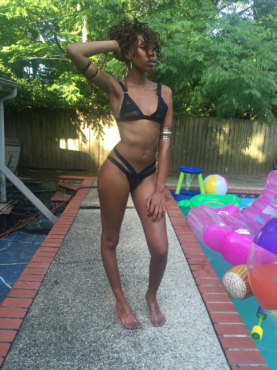 blacknaturals:    ♕ down-to-marz-girll
