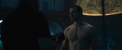 shirtlessthomas:  Michael Fassbender shirtless in Assassin’s Creed