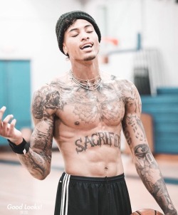 shirtlessnba:Kelly Oubre Jr of the Washington Wizards 😍😍😍