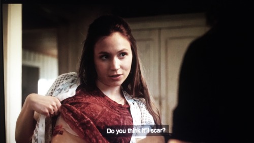 sharonsbelle:  oblivious wynonna back at it again