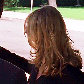 BUFFY SUMMERS IN BUFFY THE VAMPIRE SLAYER | SO1E02 The Harvest