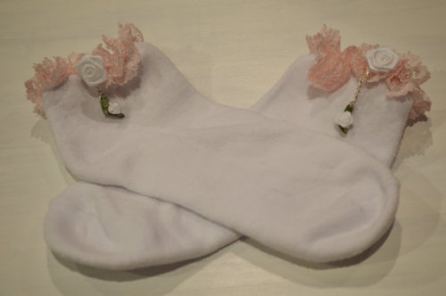 cultfawn:Cute Charm Lace Socks$13.50