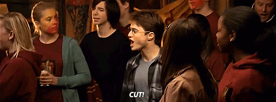 mamalaz:  Behind the scenes of Harry Potter OMG Dan is such a cock-block. Imagine