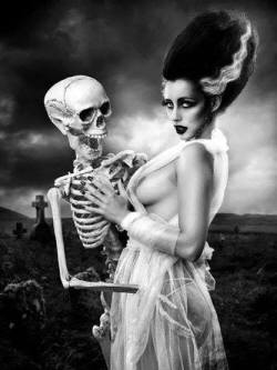 Mmm, living dead girl….