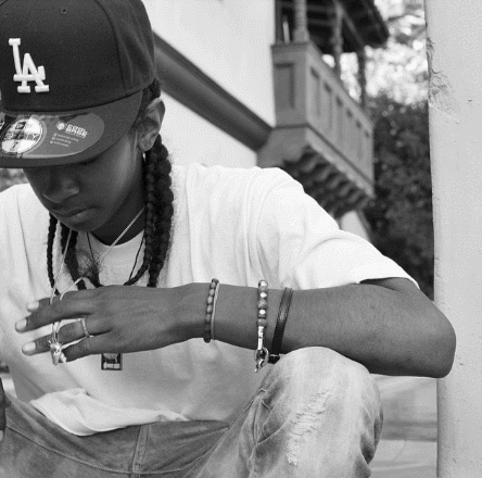 itscelebrixxxtiez:  Mindless Behavior (RAY RAY )Peep More naked celebrities at http://itscelebrixxxtiez.com