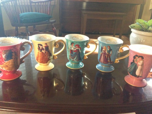 keep-calm-and-disney-on: lettingdownhair: magic-golden-cupcake: I’m in love with my new mugs f