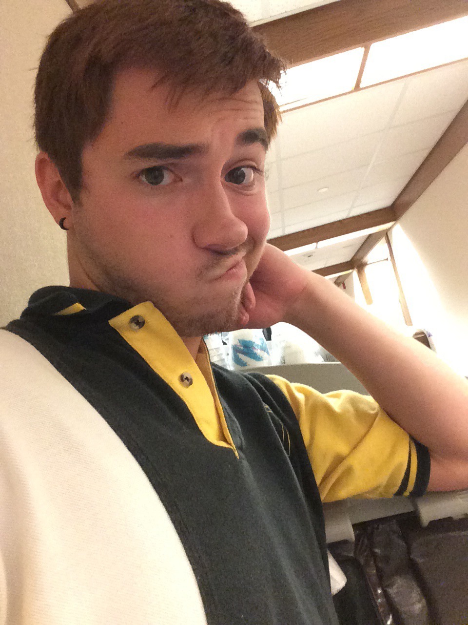 threegayboys:  Waiting on one room to checkout, then I can go hone 