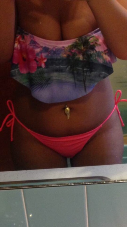 revengeshot:  ONE OF TOP SUBMITTERS, GOT A LOT MORE OF THIS WHOOTY BABE.  REBLOG HER TO 500 TO SEE MORE  KIK - TUMBLRSUBMISSION TO SUBMIT