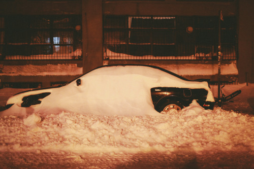 now-youre-cool: Braving the Blizzard to Go to the Bar, Brooklyn, NY, January 23rd, 2016