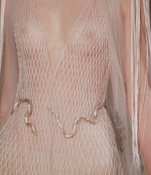 driflloon:  valentino hc ss16   