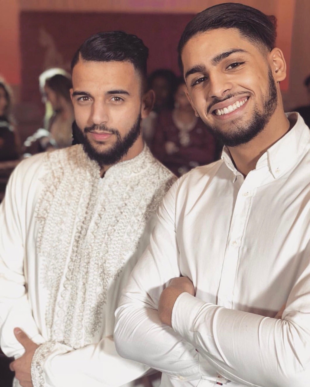 bigpandaknightroad:  arabslutt:   Serve your Algerian men 🇩🇿   Oui maitre je