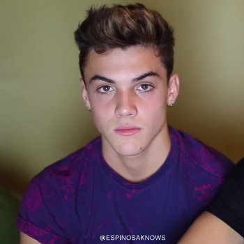 magcon-pack:  If you take please give the creditsSe você pegar por favor dê os