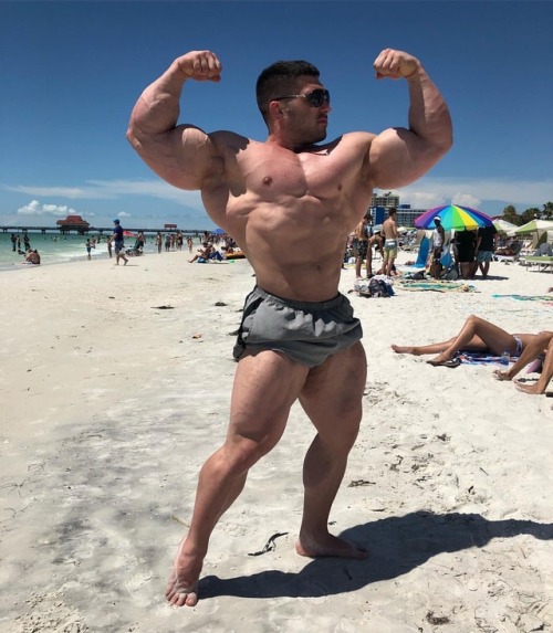 Porn Pics offseasonbodybuilders:  Derek Lunsford