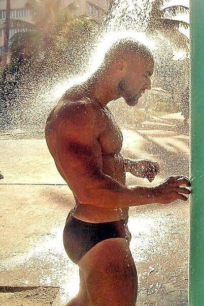 beautifulblackmenfromphilly: beautifulblackmenfromphilly.tumblr.com/