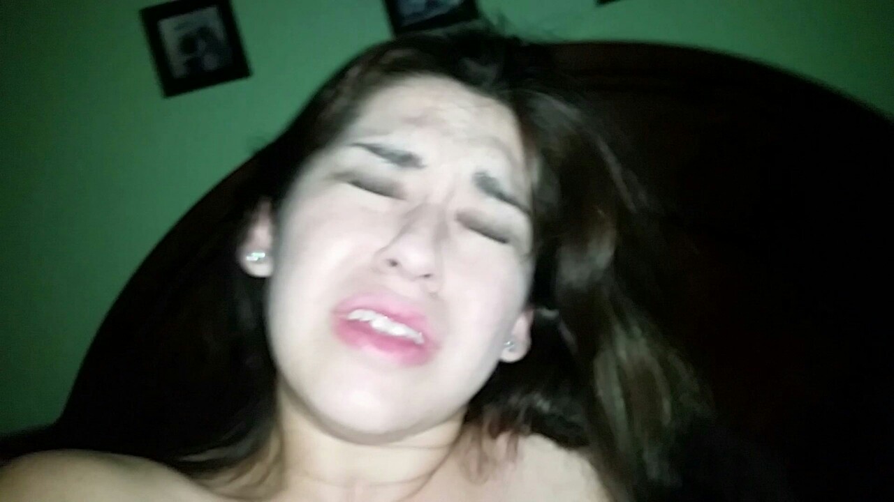 spyonpeople:  Y and that’s her cum 