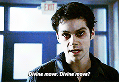 eternalstereks:  i-o-u-an-assbutt:  um sorry but i don’t even watch teen wolf and im ?????? what the fuck happened to stiles like i remember seeing really fluffy pictures of him being gay with his werewolf boyfriend and all happy and aww stiles and