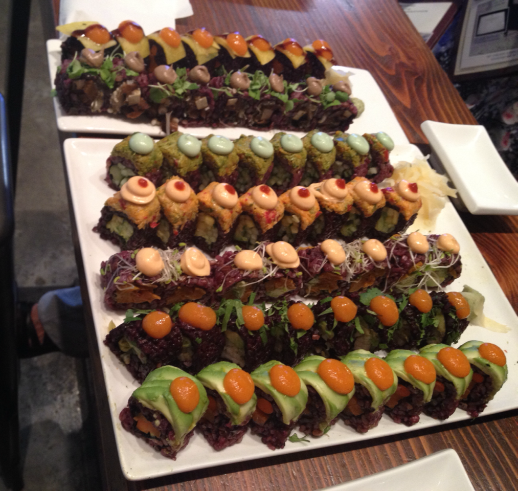 clittyslickers:  pantalaimonx:  look at all this vegan sushi.  omg  Come to me