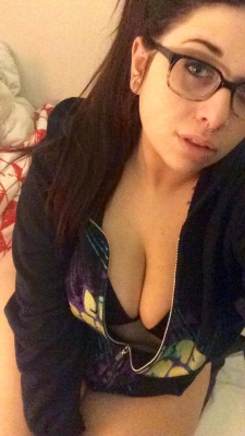 itsfuckingmadness:  Why does it have to be socially unacceptable to only wear undies and a hoodie? :(   U should