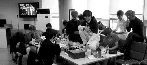 atelierofaestheticism:  TEEN TOP SHAKE! (대기실 Ver.) 2 - Feat. VIXX  