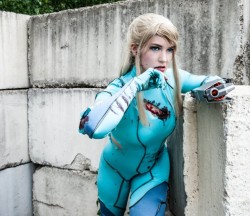 anothercutenerdblog:  Samus (Metroid), cosplayed