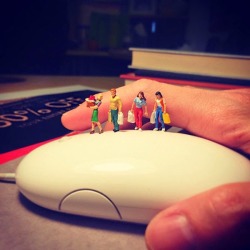 Asylum-Art:   Funny Photos Capture Tiny Moments Of Agency Life In Miniature By Derrick