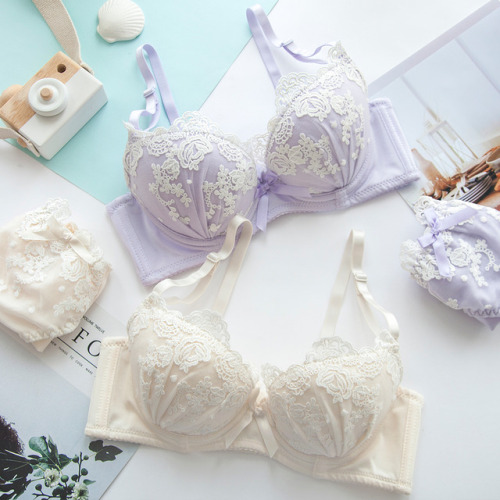 Our cute Hope Push-up Demi Bra and Panty Set will transform you into the bombshell we know you are! 