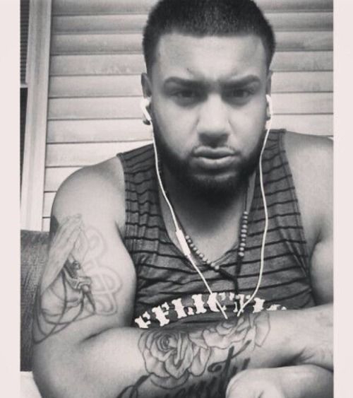 gayguysofsoflo:  Thick guys just taste better :)