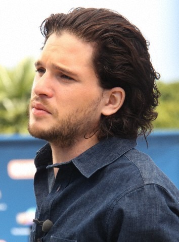 kit-harington-fans:  Kit filming Extra with Mario Lopez to promote How to Train Your
