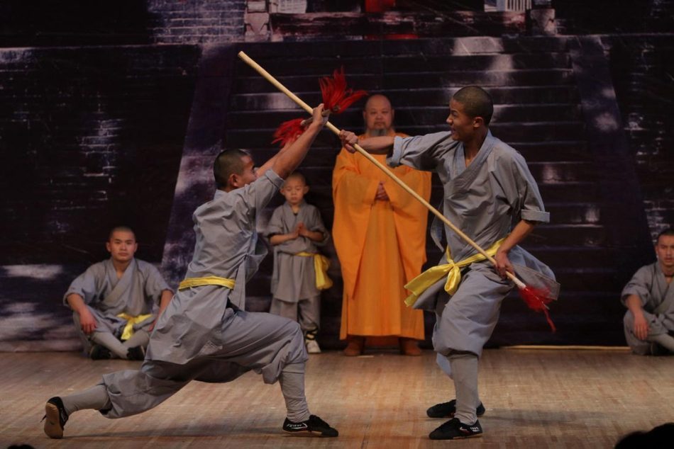 feiyueloplainshoes:  Shaolin Kung Fu! They are all wearing Feiyue shoes! You deserve