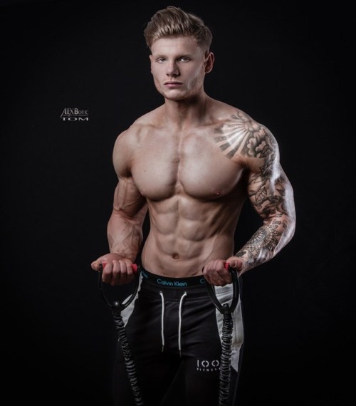   Tom Iveson By Alex Botic – Part 1MODEL: adult photos