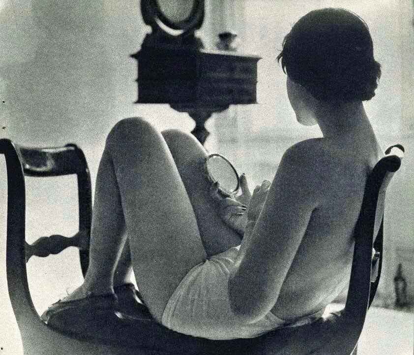 uno-universal: Harvey Turtz. Portrait of Debbie Schultz, 1952