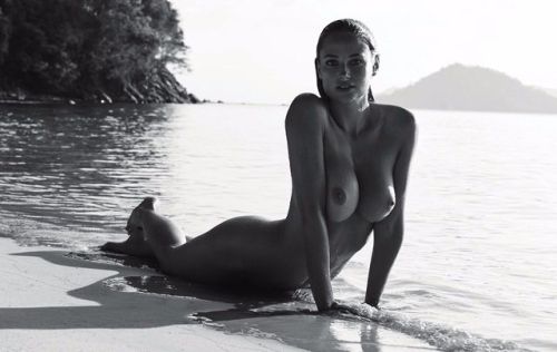 something-eyecatching: Washed ashore