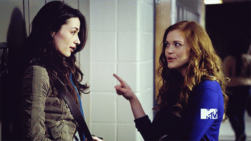 Teen Wolf 1x01 AU: What If Theo Didnt Left? What If Tara Was Alive And Scott, Stiles And Theo Were Like