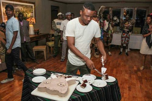 Ali Kiba celebrates his birthday in the Serengeti. Ali Kiba Biography. AliKiba Salehe Kiba (born 198