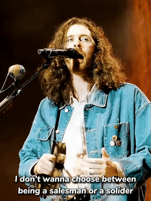 Hozier Perfoming 'Nobody's Soldier' For The First Time At Lollapalooza