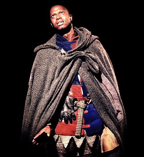 broadwayphotos:Andre Braugher in Off-Broadway's Henry V (1996).