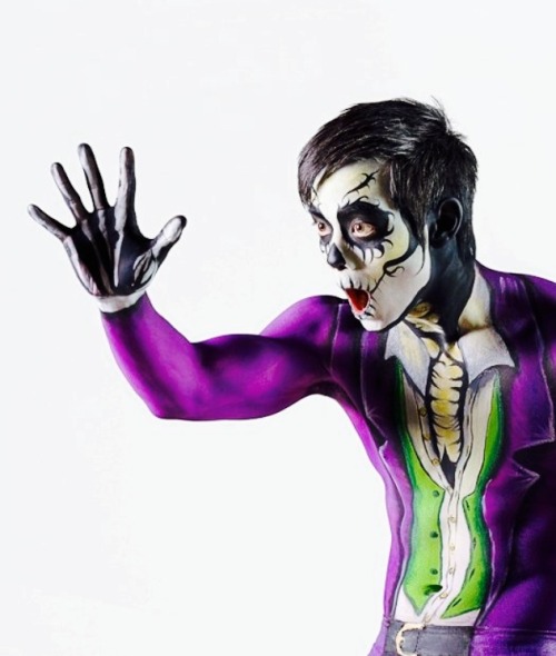 destielangel:  Osric Chau + body paint = hOT DAMN 