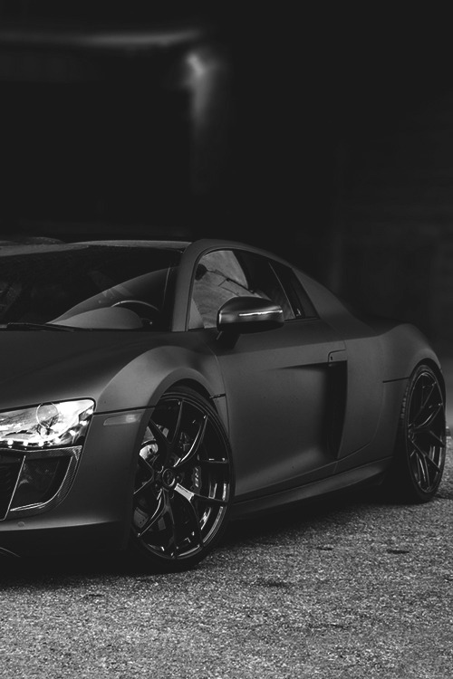 black-luxury:  Black Luxury!