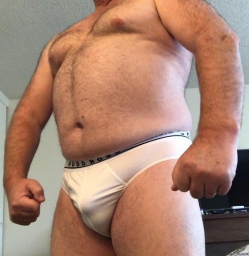 white-briefs-only: Oh my! I’d love those briefs after he’d worn them all day