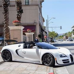 Bugatti Veyron Spyder